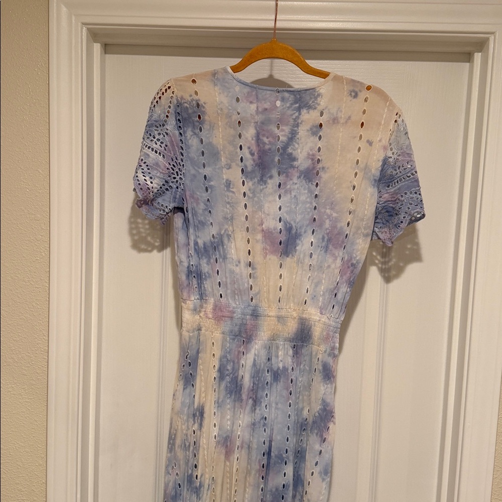 YFB Young Fabulous & Broke Costa
Maxi Dress M Tie Dye Eyelet Lace - Picture 9 of 12